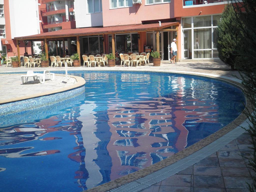 Private Apartments In Privilige Fort Beach Elenite Luaran gambar